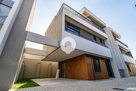 9_photo/94dce5c69f.aa3f54dcddd2e04f-ATLAS-78727c6d-8b60-4e2d-b849-7d1229dab3c9.jpg de casa de condomínio à venda com 4 quartos, 143m² em Bacacheri, Curitiba