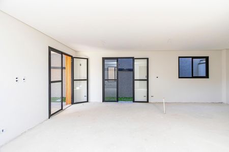 2_photo/94dce5c69f.aa3f54dcddd2e04f-ATLAS-7a78d5d0-8cc1-41d4-b436-657b62ae989a.jpg de casa de condomínio à venda com 3 quartos, 143m² em Bacacheri, Curitiba