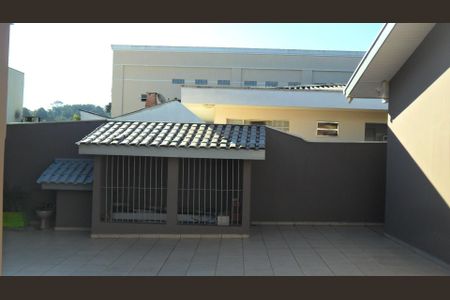 10_photo/94dce5c6d7.8c50d63e4d766ae8-ATLAS-1a14f0ff-bee6-49cf-9ca0-c9665dcfba69.jpg de casa à venda com 3 quartos, 210m² em Bacacheri, Curitiba