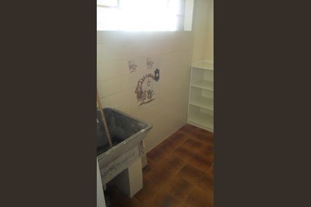 9_photo/94dce5c6d7.8c50d63e4d766ae8-ATLAS-b8184bac-af85-4cf4-a2e9-5c56aabb019a.jpg de casa à venda com 3 quartos, 210m² em Bacacheri, Curitiba