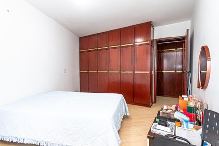 9_photo/94dce5c6dd.02f29140979457be-ATLAS-4a590ff6-c0ec-4226-9423-4e6a253febbb.jpg de casa à venda com 4 quartos, 725m² em Bacacheri, Curitiba