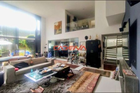 7_photo/94dce5c70b.32417e07017af566-ATLAS-8d850a9a-e493-4db2-93f5-3e22f8d093d0.jpg de casa à venda com 3 quartos, 344m² em Jardim Social, Curitiba