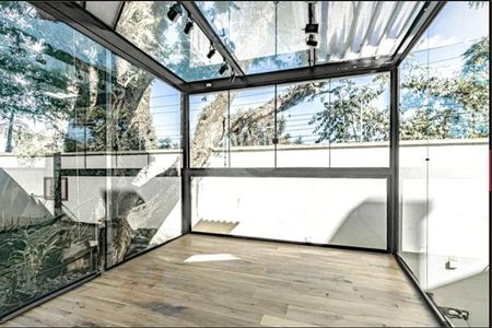 5_photo/94dce5c71f.bdf1def5ceb5107f-ATLAS-082db6ae-9eab-4cb7-a255-9b019f25e40c.jpg de casa à venda com 4 quartos, 290m² em Bacacheri, Curitiba