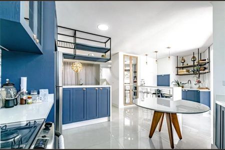 9_photo/94dce5c71f.bdf1def5ceb5107f-ATLAS-4aa0caec-3f8e-453d-8ac9-1892f4ab4c24.jpg de casa à venda com 4 quartos, 290m² em Bacacheri, Curitiba