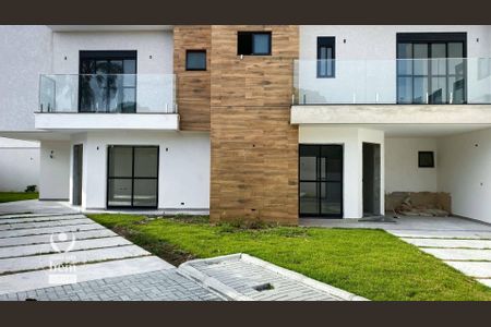 5_photo/94dce5c7b5.e63662d7e0a939bc-ATLAS-a089f63c-eb83-48d1-9a31-fe2d321698d4.jpg de casa à venda com 3 quartos, 160m² em Jardim Social, Curitiba