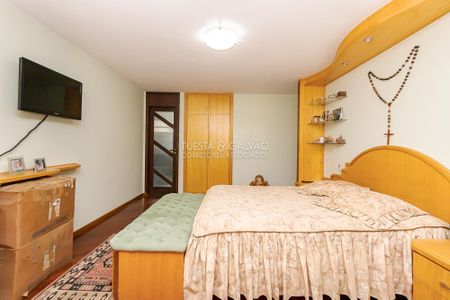 41_photo/94dce5c845.7f057c72c49660dd-ATLAS-31a7979b-a39b-4e00-8af3-a77067d9741e.jpg de casa à venda com 4 quartos, 299m² em Jardim Social, Curitiba