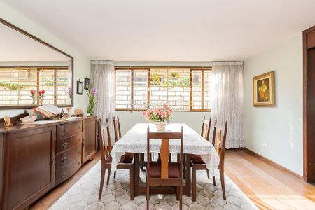 9_photo/94dce5c845.7f057c72c49660dd-ATLAS-6f8d83c8-92b0-46bc-b61a-d38d7b58d9f3.jpg de casa à venda com 4 quartos, 299m² em Jardim Social, Curitiba