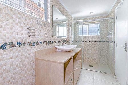 4_photo/94dce5c861.816db0719cb939eb-ATLAS-3cc9bd6b-4f93-4e3e-a823-12464196de20.jpg de casa à venda com 3 quartos, 210m² em Jardim Social, Curitiba