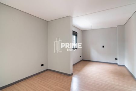 2_photo/94dce5c8ab.00349597d7c58d83-ATLAS-0b59a117-97ef-438e-9768-902e2e2b6ca4.jpg de casa à venda com 3 quartos, 253m² em Bacacheri, Curitiba