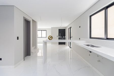 10_photo/94dce5c8ab.66cec5d233657e69-ATLAS-310758b2-3218-4df3-b259-e9c71d51e2c5.jpg de casa à venda com 3 quartos, 204m² em Bacacheri, Curitiba