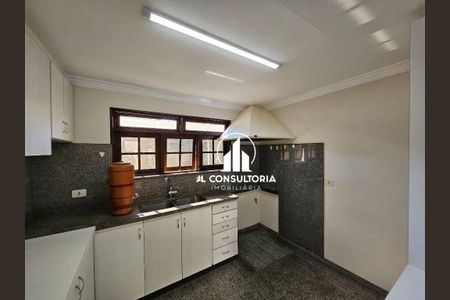 2_photo/94dce5c8ab.6a62c812bfd1b9a5-ATLAS-6b2d898c-ff69-418e-bca8-4bfb5316e7e1.jpg de casa à venda com 5 quartos, 237m² em Jardim Social, Curitiba