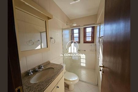 1_photo/94dce5c8ab.6a62c812bfd1b9a5-ATLAS-7bedfa20-3b51-4538-96ee-c07e8139a7e5.jpg de casa à venda com 5 quartos, 237m² em Jardim Social, Curitiba