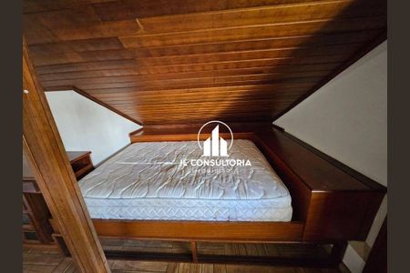 7_photo/94dce5c8ab.6a62c812bfd1b9a5-ATLAS-9d5e47b9-5d27-4ed3-a140-f47a4ddc7733.jpg de casa à venda com 5 quartos, 237m² em Jardim Social, Curitiba