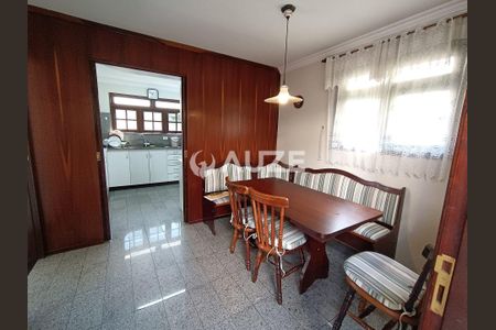 10_photo/94dce5c8ab.bcf0086a97f8499a-ATLAS-f1b4a06f-cb45-4cb8-8d7b-2ec1a40e11c7.jpg de casa à venda com 4 quartos, 208m² em Jardim Social, Curitiba