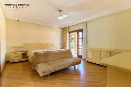 37_photo/94dce5c8c1.1987c265c069de70-ATLAS-aafecd7e-3c3c-4093-8fe5-d43e32490e62.jpg de casa à venda com 5 quartos, 330m² em Jardim Social, Curitiba