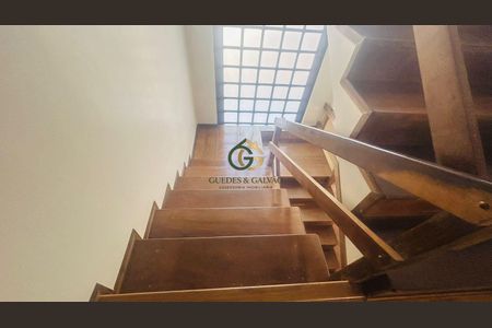 28_photo/94dce5c8cf.1c5ee5b12bdcf8f7-ATLAS-4bf6f3c7-58dd-432b-8ed3-ba42a496ae97.jpg de casa à venda com 5 quartos, 580m² em Jardim Social, Curitiba