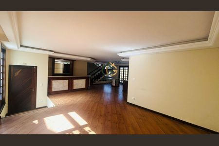 11_photo/94dce5c8cf.1c5ee5b12bdcf8f7-ATLAS-541f862d-a148-4a14-82da-31e647fd35e8.jpg de casa à venda com 5 quartos, 580m² em Jardim Social, Curitiba