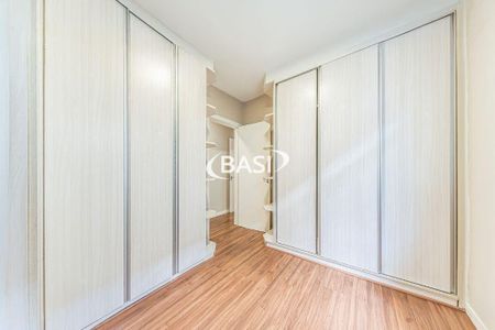 7_photo/94dce5c94f.ea410e01333c5360-ATLAS-17458a4a-5d9b-45e2-9f25-8fde4ac2d76a.jpg de casa à venda com 3 quartos, 142m² em Jardim Social, Curitiba