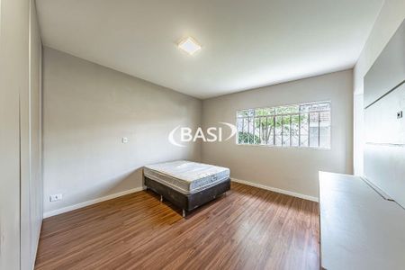 49_photo/94dce5c94f.ea410e01333c5360-ATLAS-572ea3a9-ac2b-4e84-8eae-43ca9cf080b7.jpg de casa à venda com 3 quartos, 142m² em Jardim Social, Curitiba