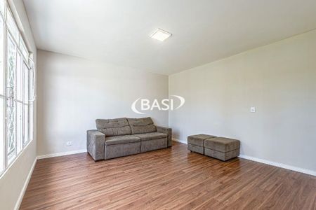 30_photo/94dce5c94f.ea410e01333c5360-ATLAS-d12e4aca-9f71-447a-a402-8a929d2e4e71.jpg de casa à venda com 3 quartos, 142m² em Jardim Social, Curitiba