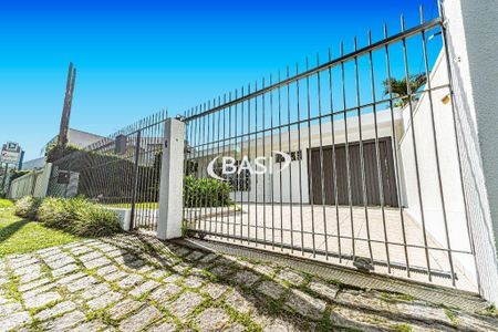 19_photo/94dce5c94f.ea410e01333c5360-ATLAS-e257939d-7761-4152-ad43-e285f8ced265.jpg de casa à venda com 3 quartos, 142m² em Jardim Social, Curitiba