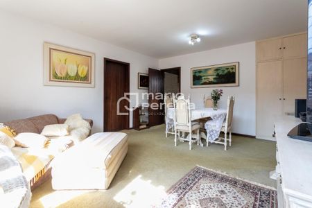 8_photo/94dce5c96f.a095ebe9a9b9d05b-ATLAS-1cc4f549-33d5-4e2f-8fa4-5bbce2d4c698.jpg de casa à venda com 3 quartos, 211m² em Jardim Social, Curitiba