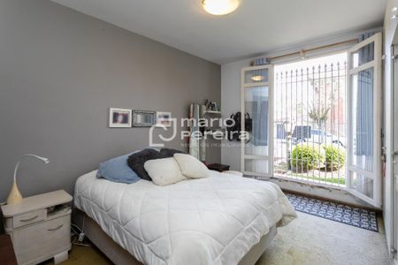 4_photo/94dce5c96f.a095ebe9a9b9d05b-ATLAS-4046f695-98a2-4c7e-8b2b-669c7cba942f.jpg de casa à venda com 3 quartos, 211m² em Jardim Social, Curitiba