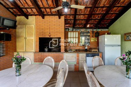 7_photo/94dce5c96f.a095ebe9a9b9d05b-ATLAS-44db0412-484c-4a6f-8c90-5869e6cf301e.jpg de casa à venda com 3 quartos, 211m² em Jardim Social, Curitiba