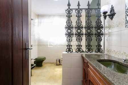 9_photo/94dce5c96f.a095ebe9a9b9d05b-ATLAS-65cbb167-e9d7-40a6-bfda-95821892e111.jpg de casa à venda com 3 quartos, 211m² em Jardim Social, Curitiba