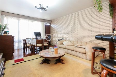 12_photo/94dce5c96f.a095ebe9a9b9d05b-ATLAS-ac305196-28bb-4cbf-85ca-941476646b4b.jpg de casa à venda com 3 quartos, 211m² em Jardim Social, Curitiba