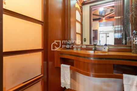 13_photo/94dce5c96f.a095ebe9a9b9d05b-ATLAS-d3b5fa29-639b-4eb7-ab8f-04295e92d16d.jpg de casa à venda com 3 quartos, 211m² em Jardim Social, Curitiba