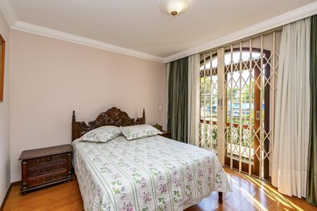 32_photo/94dce5c977.f4a5c666155909d5-ATLAS-ab9f36e9-7fb4-407f-8e0e-785ef98e75a0.jpg de casa à venda com 4 quartos, 418m² em Jardim Social, Curitiba
