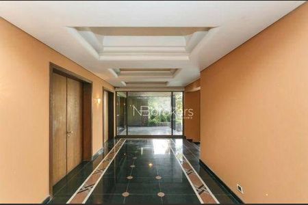 9_photo/94dce5c9c1.9fde2b1beaf38236-ATLAS-ed5da5e1-94b2-4633-ba7c-515c366086d9.jpg de casa à venda com 4 quartos, 960m² em Jardim Social, Curitiba