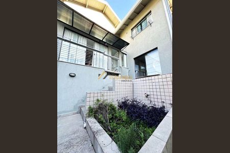 5_photo/94dce5c9c7.49e5f4e107e90c19-ATLAS-9ec85b75-5cf3-4fe3-9ea6-8c4aba3d52d9.jpg de casa à venda com 3 quartos, 461m² em Jardim Social, Curitiba