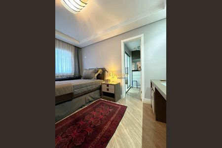 3_photo/94dce5c9c7.49e5f4e107e90c19-ATLAS-aa164ab3-fd0d-429d-a1fb-8a326e6da7c1.jpg de casa à venda com 3 quartos, 461m² em Jardim Social, Curitiba