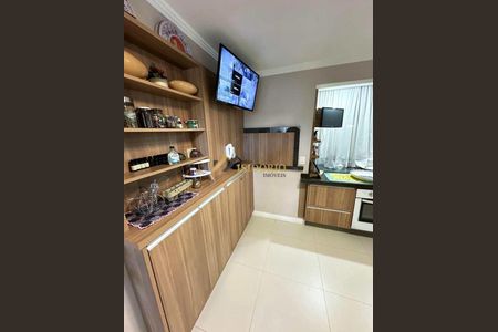 10_photo/94dce5c9c7.49e5f4e107e90c19-ATLAS-cf1295d5-fbf1-46b4-85a2-286507fe0bac.jpg de casa à venda com 3 quartos, 461m² em Jardim Social, Curitiba