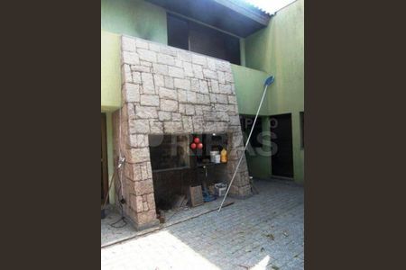 5_photo/94dce5c9d5.6ea35aeca63cac1b-ATLAS-60e07d6a-c166-431a-8bc8-de43d3e56cc7.jpg de casa à venda com 4 quartos, 960m² em Jardim Social, Curitiba