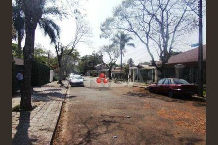 3_photo/94dce5c9d5.6ea35aeca63cac1b-ATLAS-99611ba5-fd93-4f91-8d1b-5cf8783f1c20.jpg de casa à venda com 4 quartos, 960m² em Jardim Social, Curitiba