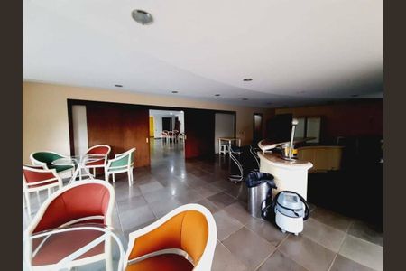 21_photo/94dce5c9d5.6ea35aeca63cac1b-ATLAS-ea8bfa41-6dd3-4d4a-ae82-b34472c90580.jpg de casa para alugar com 4 quartos, 960m² em Jardim Social, Curitiba