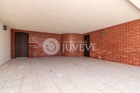 10_photo/94dce5c9d9.93b8fa184532727f-ATLAS-3647d018-db4e-4a5b-9f99-c90084363a39.jpg de casa à venda com 4 quartos, 412m² em Jardim Social, Curitiba