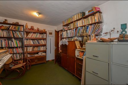 24_photo/94dce5c9dd.916125717580b33a-ATLAS-e66b5d26-dbb5-4703-acc0-304af20ec6b9.jpg de casa à venda com 6 quartos, 246m² em Jardim Social, Curitiba