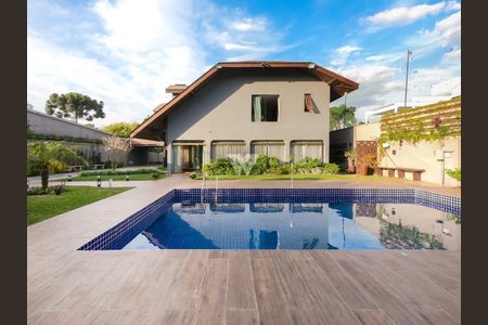 2_photo/94dce5ca37.e9744f0b397a6472-ATLAS-e3e5d256-cbc8-44d4-ab53-cf9aff8a2b65.jpg de casa à venda com 4 quartos, 597m² em Jardim Social, Curitiba