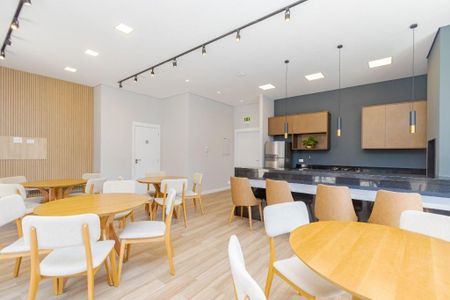 8_photo/94dce5ca97.98e64d77c7737af2-ATLAS-18c083ab-5f0f-4f4f-80a4-3b0917d6ef24.jpg de apartamento à venda com 2 quartos, 98m² em Alto da Glória, Curitiba