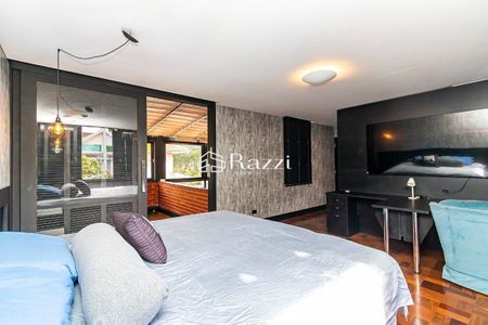 23_photo/94dce5ca9d.d60ed16da6b331d7-ATLAS-d8b770aa-6586-4245-8c38-e3849219b549.jpg de casa à venda com 3 quartos, 422m² em Hugo Lange, Curitiba