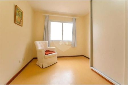 3_photo/94dce5cabf.0a1f53cfe491d931-ATLAS-8b9d8ad0-26a6-4b59-8908-e4fe5b763f81.jpg de casa à venda com 3 quartos, 254m² em Hugo Lange, Curitiba