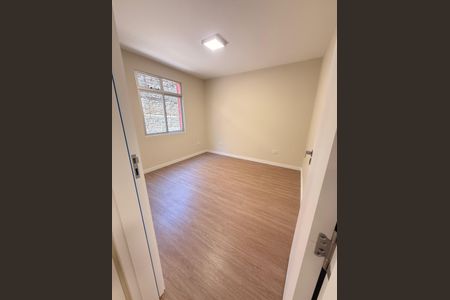 8_photo/94dce5cac7.19cac4cd10486128-ATLAS-40e5bb7a-e133-4f9b-9aec-f02a09ad972e.jpg de apartamento à venda com 3 quartos, 86m² em Hugo Lange, Curitiba