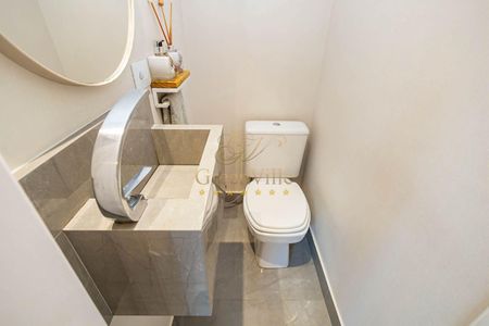 1_photo/94dce5cb71.ceff8192393c33de-ATLAS-01207fcb-5f24-4051-a7c2-552d5f81fee8.jpg de casa à venda com 3 quartos, 212m² em Jardim Social, Curitiba