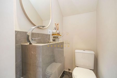 7_photo/94dce5cb71.ceff8192393c33de-ATLAS-11cfbafd-4e2b-4c4f-9ae2-f4ae3aff56ed.jpg de casa à venda com 3 quartos, 212m² em Jardim Social, Curitiba