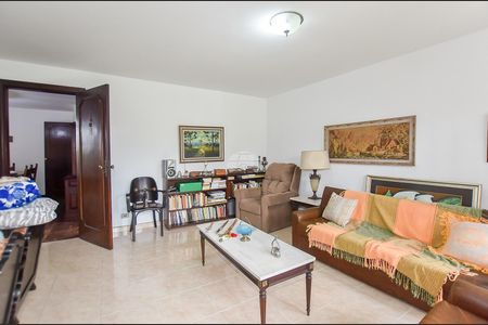 3_photo/94dce5cb7d.a29b7c6bf6298842-ATLAS-32ea7d5f-ba0f-4ed7-ba9b-5d8baf8647d6.jpg de casa à venda com 4 quartos, 294m² em Jardim Social, Curitiba