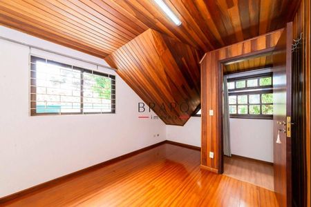 10_photo/94dce5cbfb.7e2ea02b9085bf9d-ATLAS-2b4e3dee-e6f4-4d0b-8713-84bc42af0fac.jpg de casa à venda com 6 quartos, 296m² em Jardim Social, Curitiba